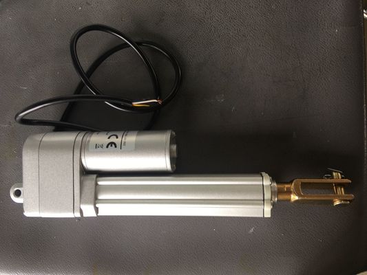 5KΩ鍋24volt 12volt 100mm旅行長さ235mmの電気アクチュエーターは長さ100KG力を引き込めた
