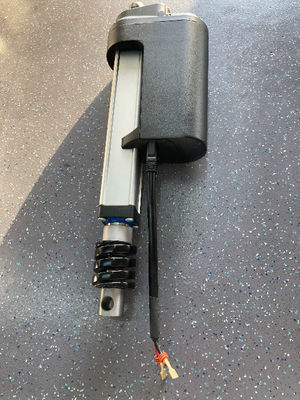 12Vホール センサーのフィードバックを用いる電気線形アクチュエーター15インチの打撃2200lbs